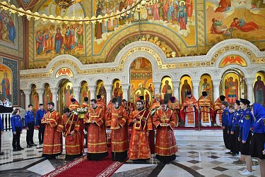 Александр Куниловский награжден медалью за помощь в строительстве храма
